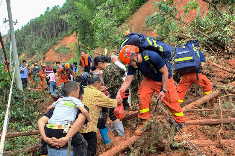 龍巖武平：全力開展災(zāi)區(qū)救援與物資運(yùn)送