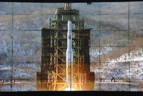 朝鮮發(fā)射“光明星3號”衛(wèi)星。